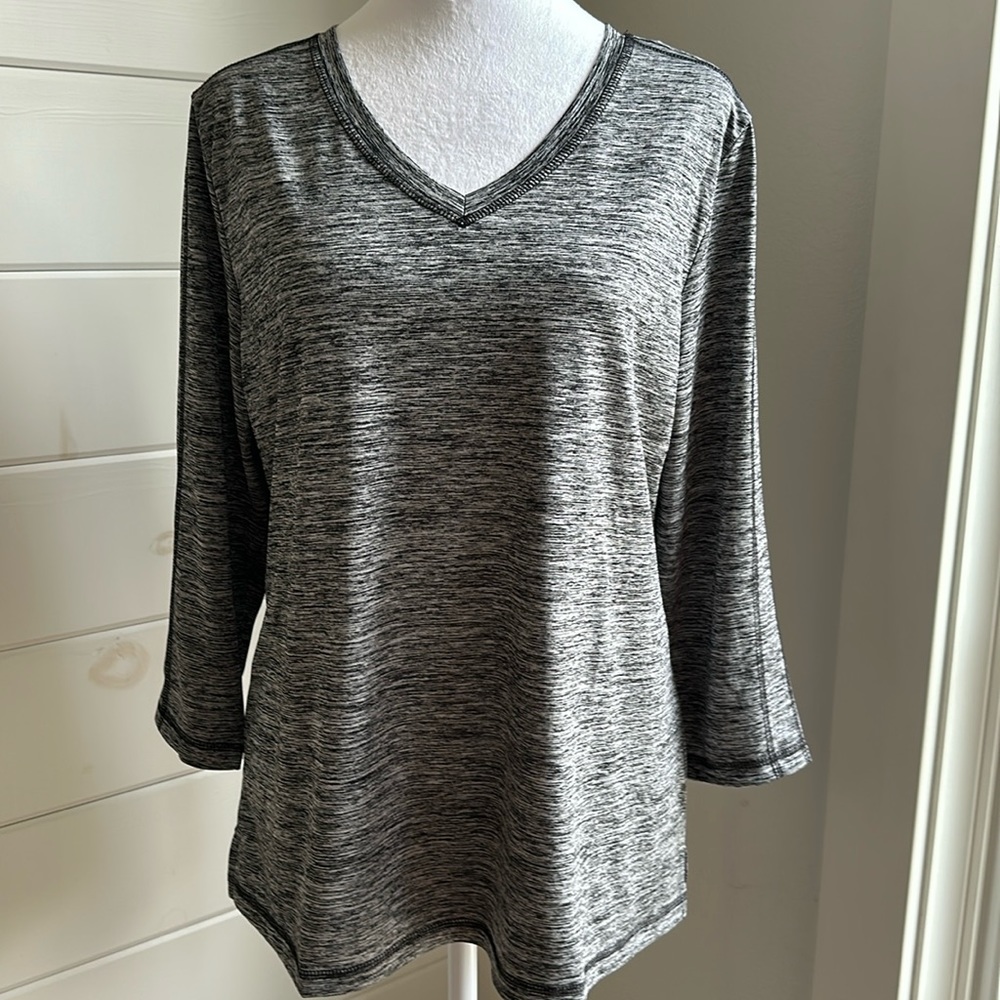 New Karen Scott Top Medium - Picture 3 of 11